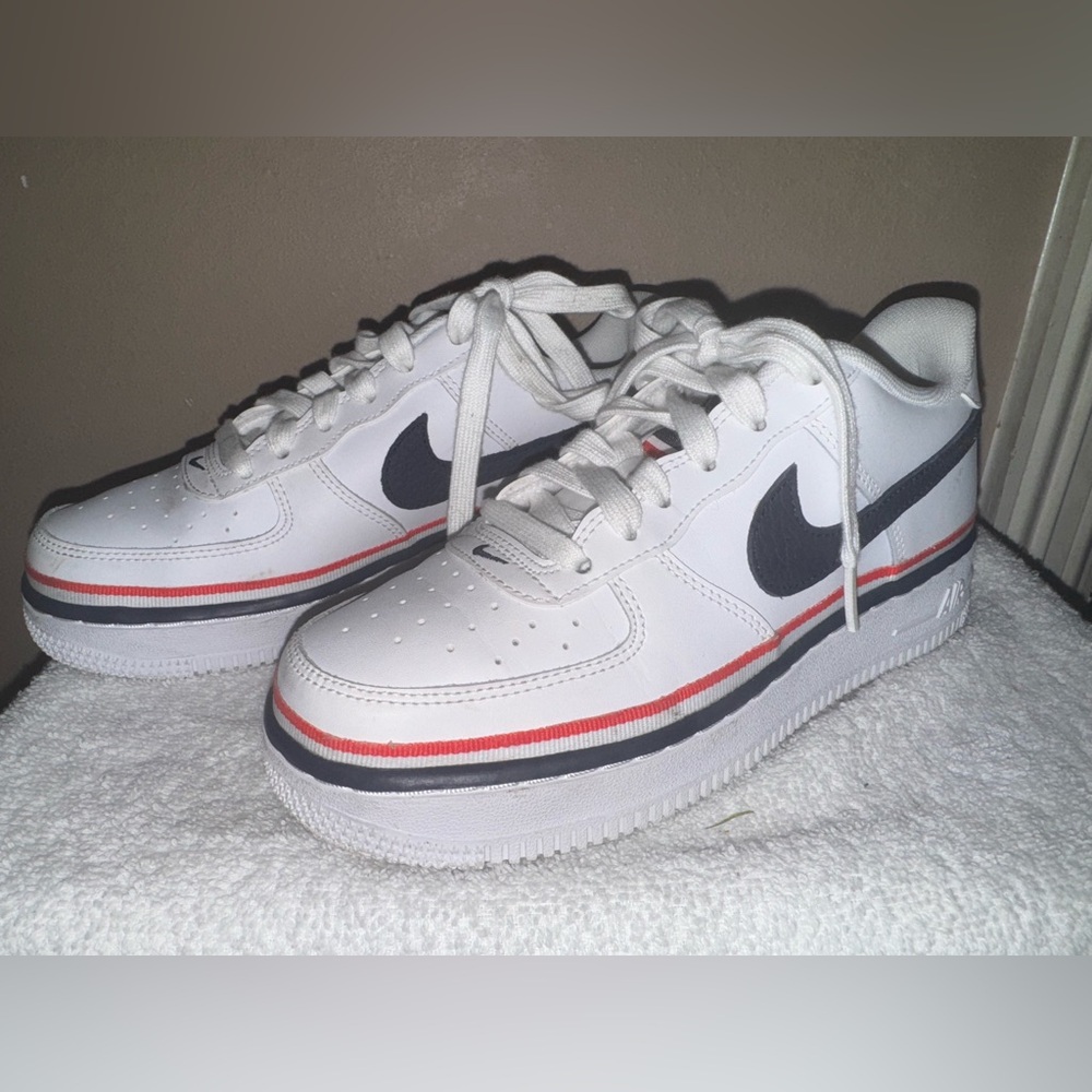 Nike Air Force 1 Kids Size 4y Fits W as 6